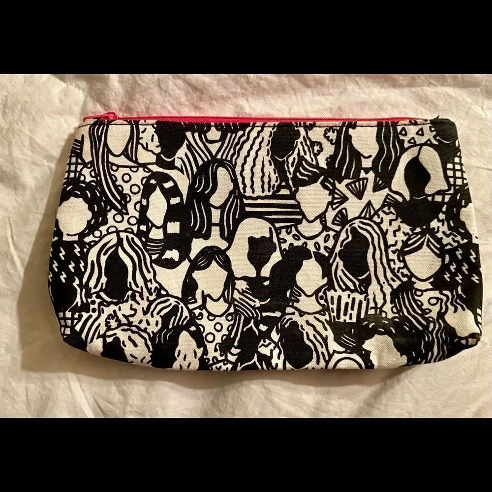 Ipsy Glam Bag Canvas Black/White/ Pink Lady Faces